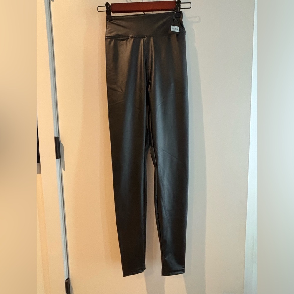 Aerie Black High-Waisted Leggings